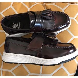 NWOT Dr. Martens unisex Edison Kiltie Loafer